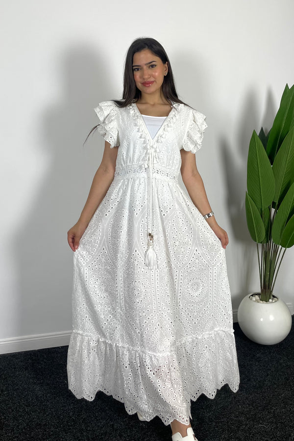 Robe longue  à manches courtes, de couleur unie et brodée