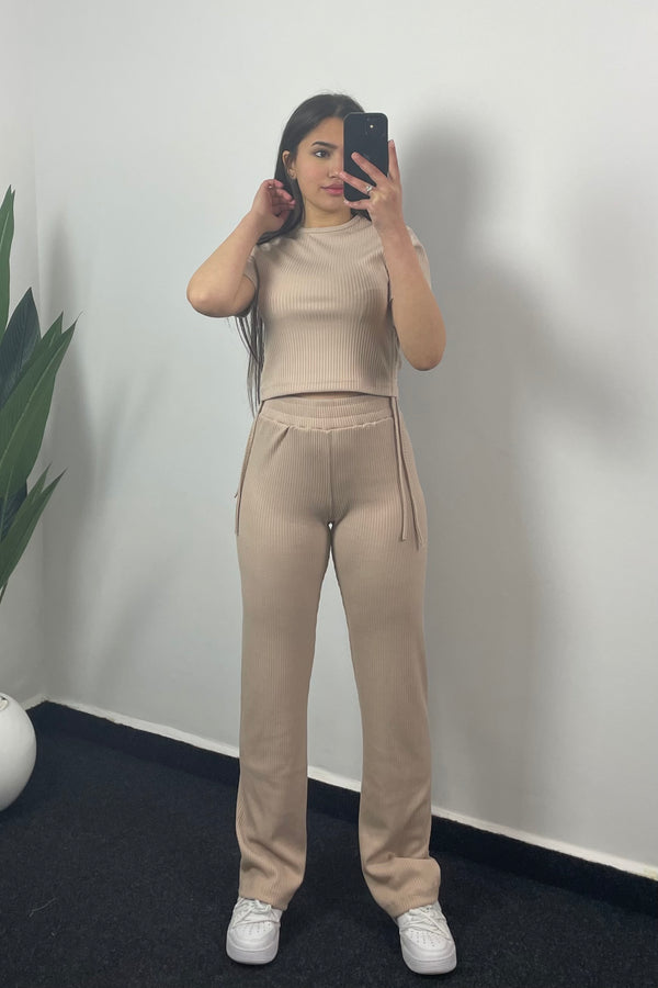Ensemble T-shirt Court Et Pantalon en Tricot Côtelé